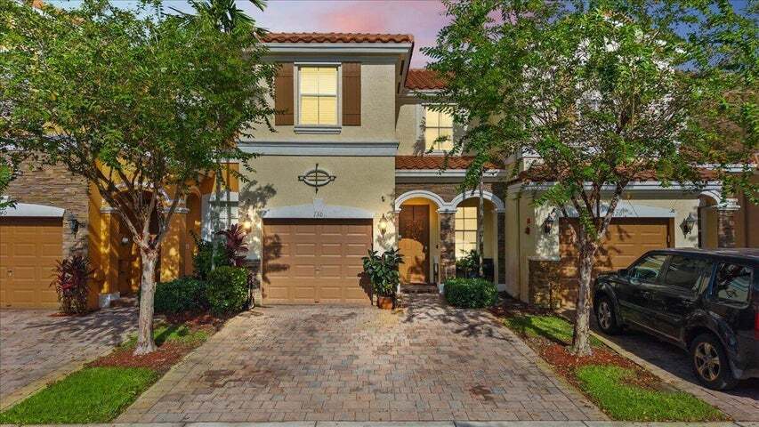 Building Photo - 130 Emerald Creek Ter