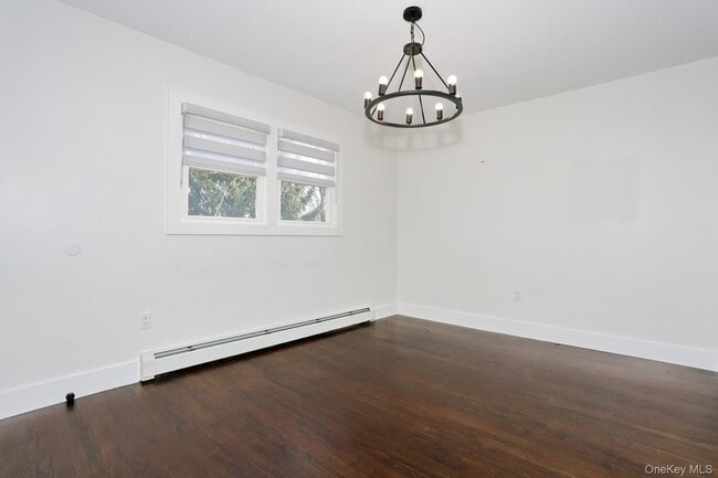 Building Photo - 10 Millbury St