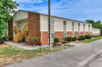 Building Photo - 520 E Buena Vista Ave