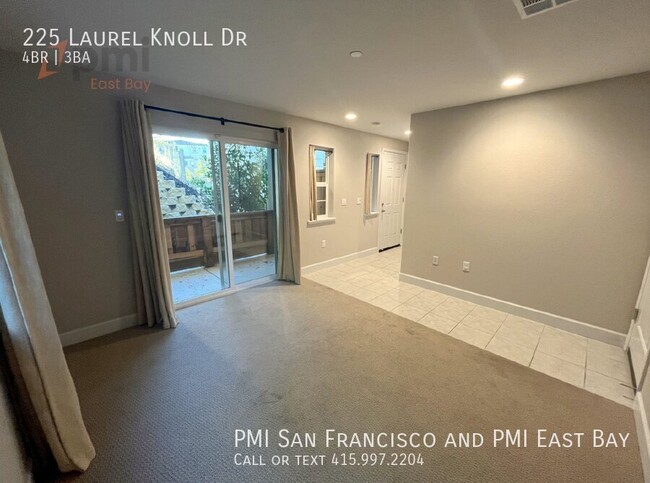 Building Photo - Modern 4-Bedroom Townhouse in Muir Heights...