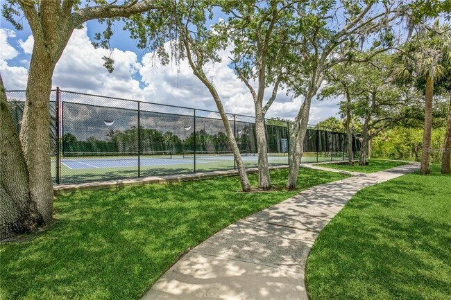 Building Photo - 10410 La Mirage Ct