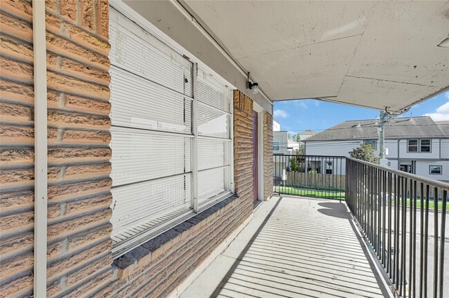 Building Photo - 1711 Wichita St
