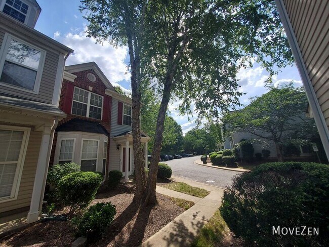 Building Photo - 8955 Gerren Ct