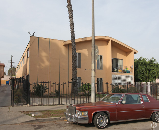 Building Photo - 6735 Brynhurst Ave