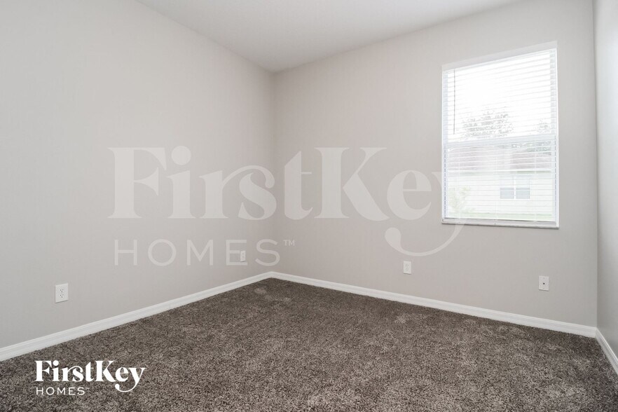 Building Photo - 2796 Grassmoor Loop