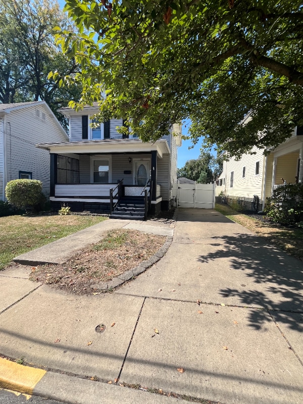 Building Photo - 261 Navigation St