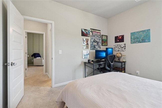 Building Photo - 3890 Clarington Dr