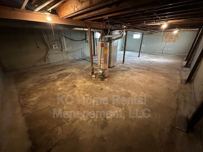 Building Photo - 7309 E 111th Terrace