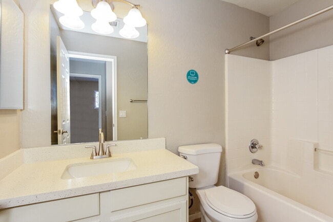 Building Photo - 13254 W Paradise Ln