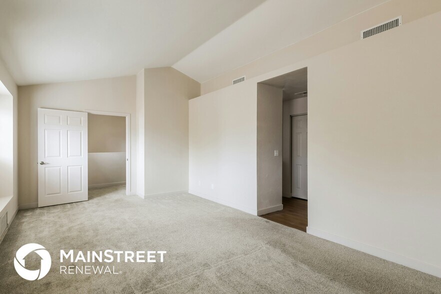 Building Photo - 2751 W Camino De La Joya