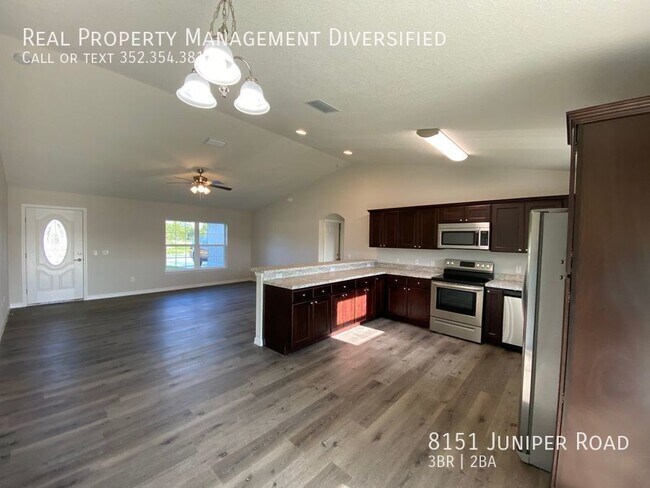 Building Photo - 8151 Juniper Rd