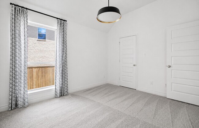Building Photo - 126 Canary Island Cir