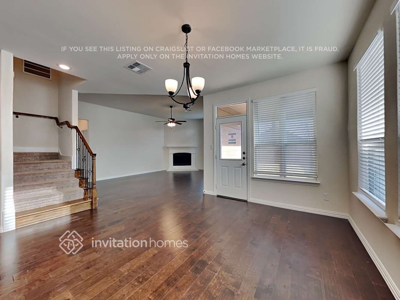 Building Photo - 1504 Smoke Signal Ln