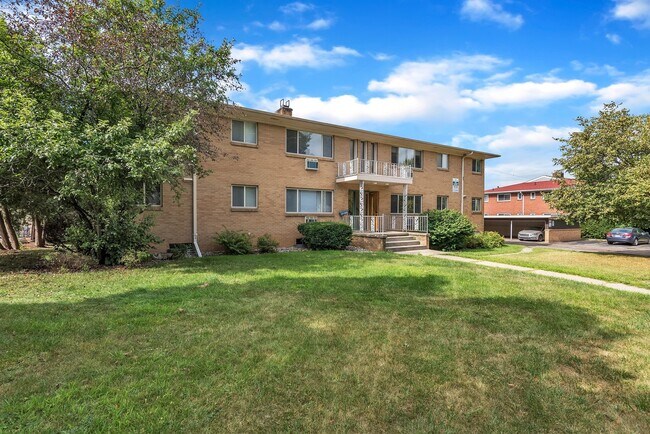 Interior Photo - Old Canton Lane (Hodge Apartments, LLC)