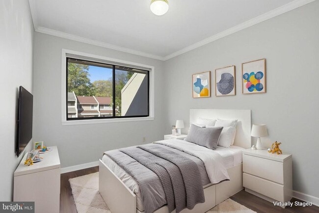 Building Photo - 2369 Southgate Square