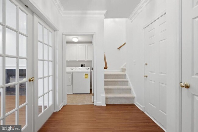 Building Photo - 20423 Trails End Terrace