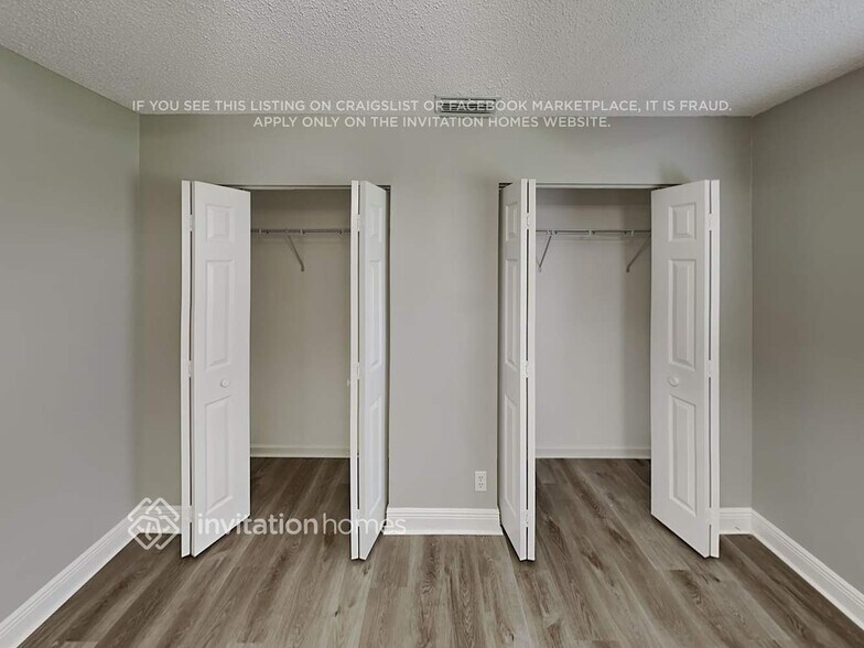 Building Photo - 5077 NW 104th Ave