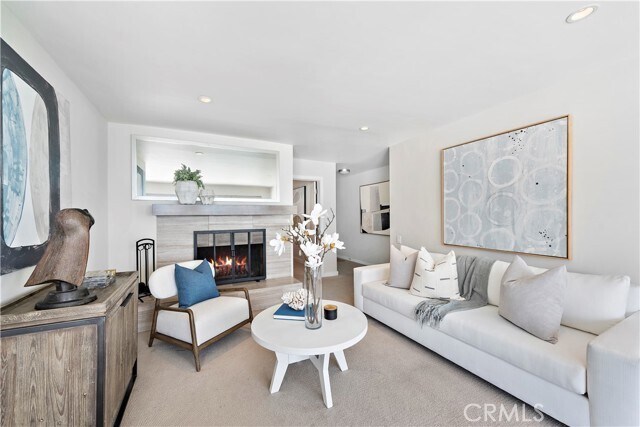Building Photo - 31561 Table Rock Dr