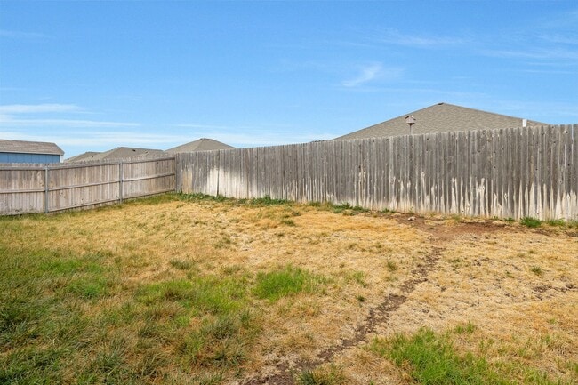 Building Photo - Beautiful home in Tradewinds! Will not last long call today