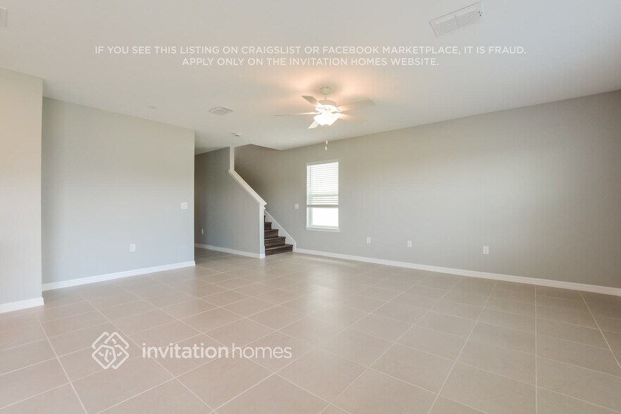 Building Photo - 205 Woodsage Pl