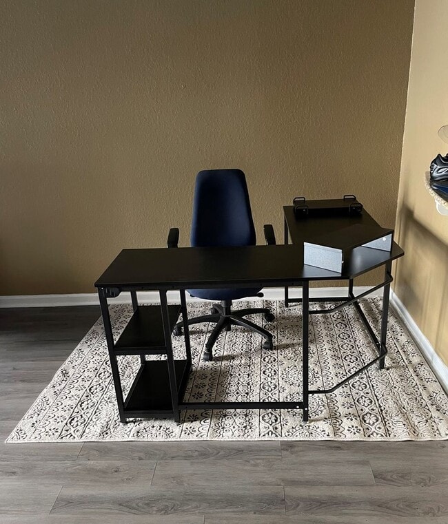 Building Photo - 8539 Gate Pkwy W