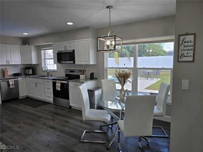 Building Photo - 112 Rowland Rd