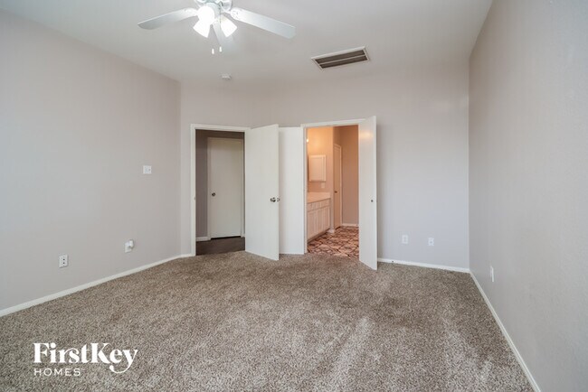 Building Photo - 4702 Mohave Cir