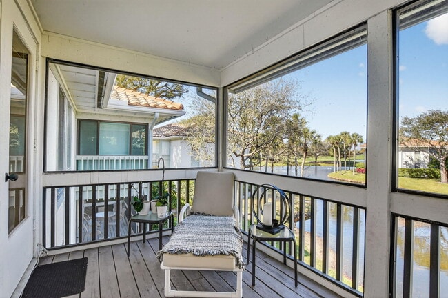 Building Photo - 19811 Boca W Dr