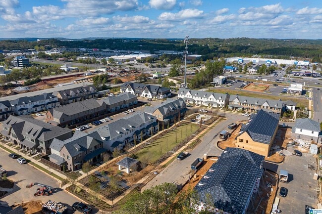 Building Photo - 1195 Windsor Sq