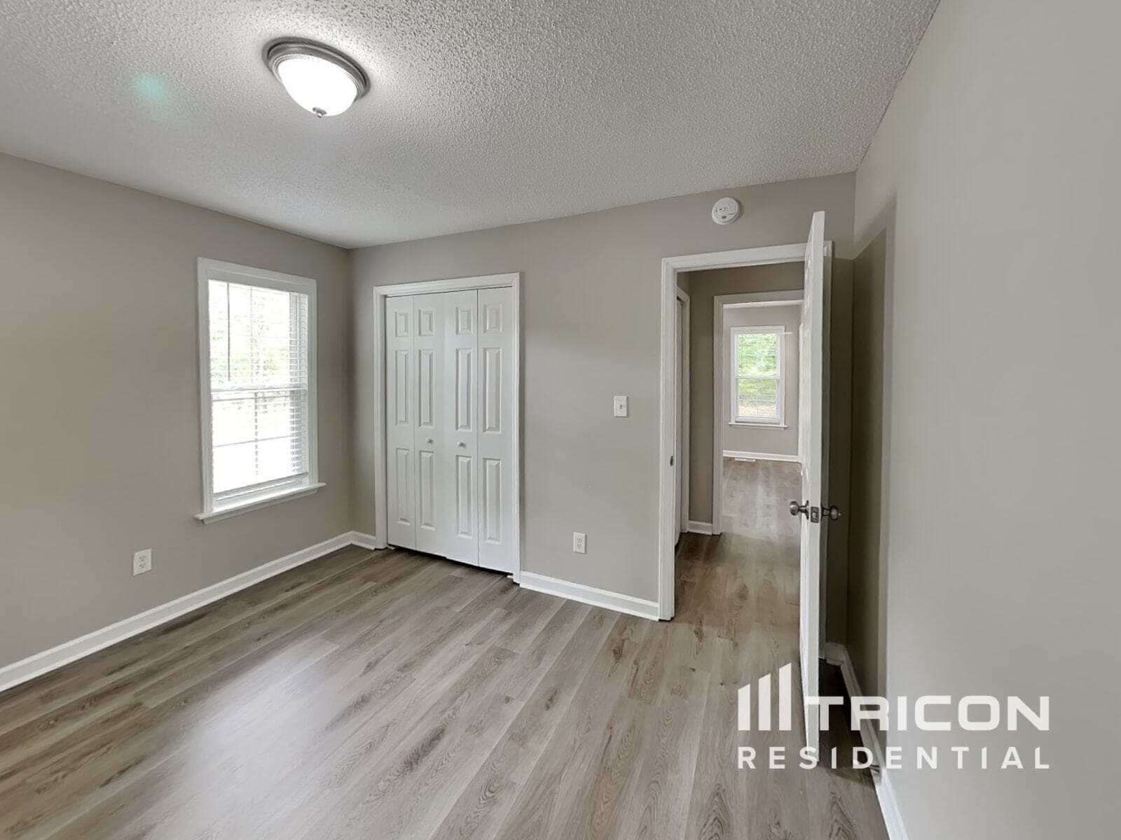 Building Photo - 1219 Azalea Dr