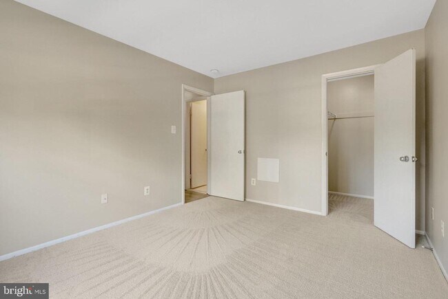 Building Photo - 1791 Jonathan Way