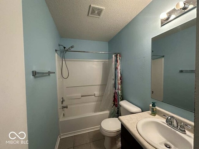 Building Photo - 6424 Alonzo Dr