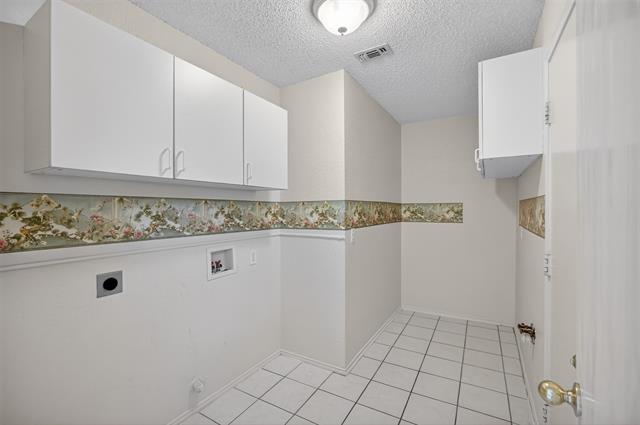 Building Photo - 7016 Snowivy Ct