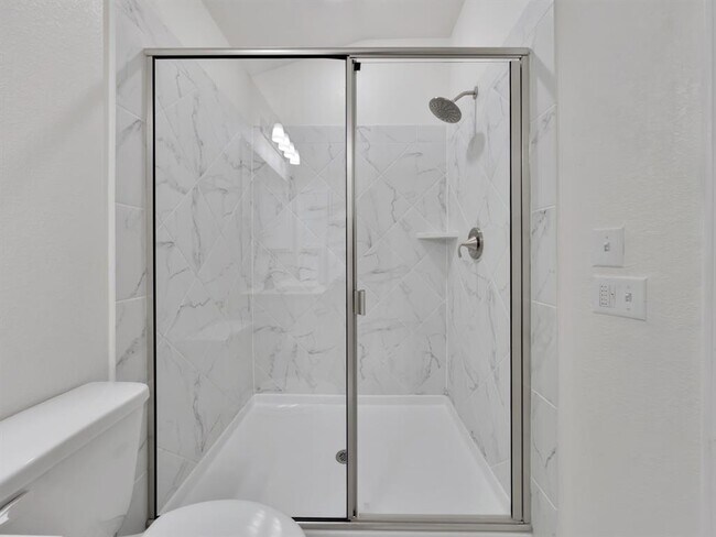 Building Photo - 12416 Anthology St