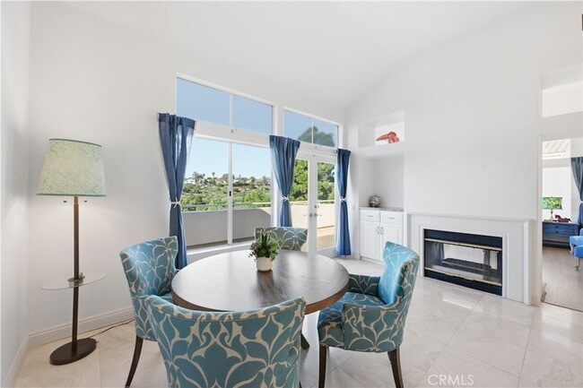 Building Photo - 35 Costa Brava