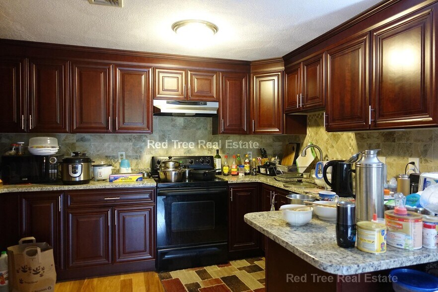 Primary Photo - 40 Townly Rd