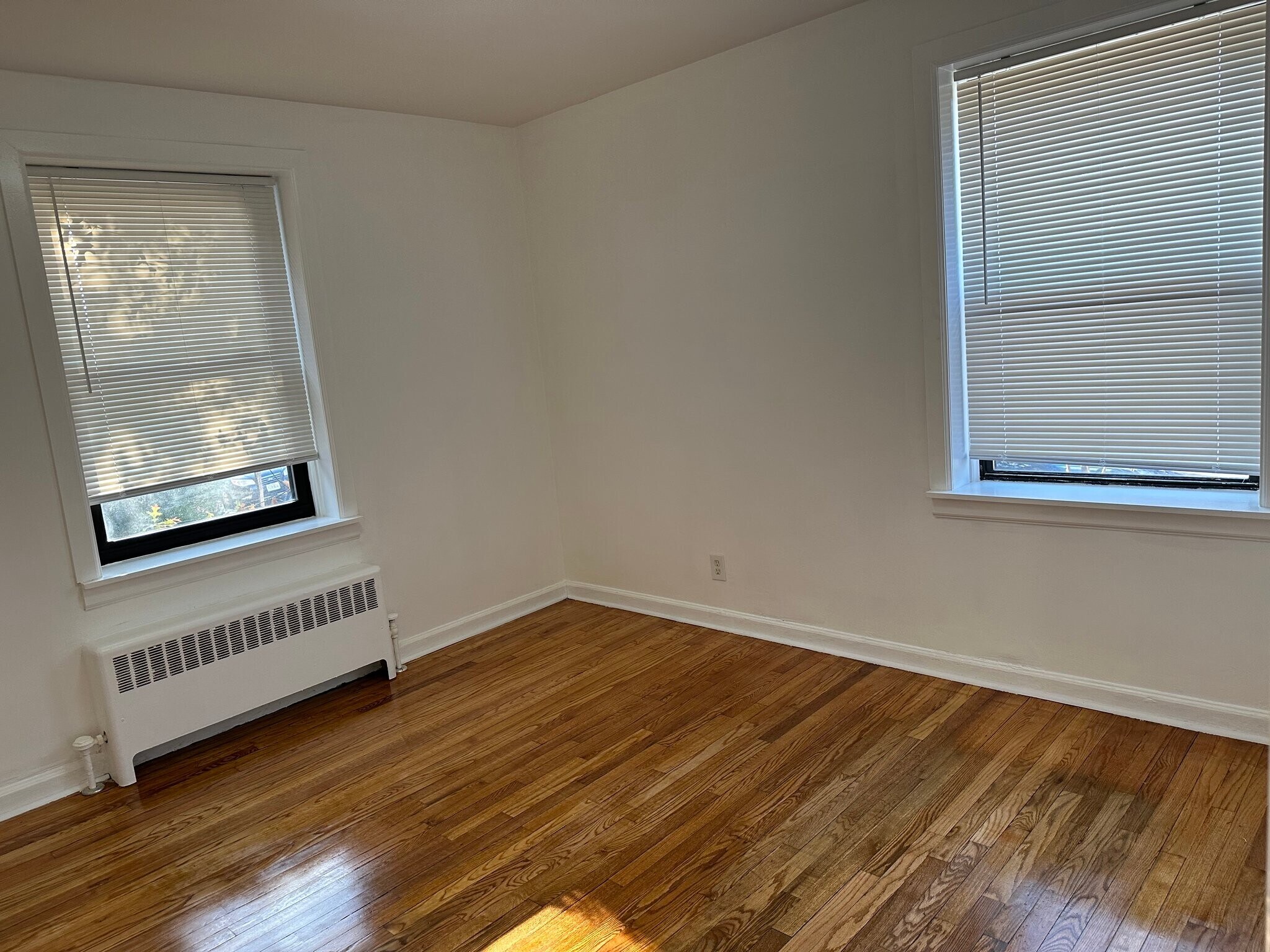 Building Photo - 1104 Palisade Ave