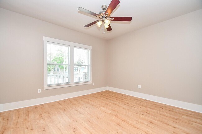 Building Photo - 1307 Walton St