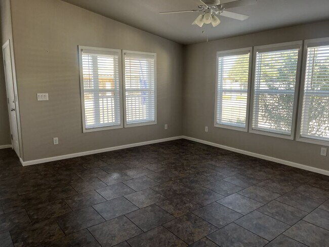 Building Photo - 201 S Greenfield Rd