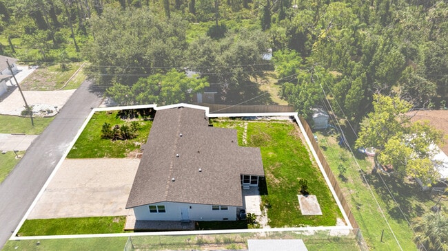 Building Photo - Englewood Padsplit Co-living Affordable Ho...