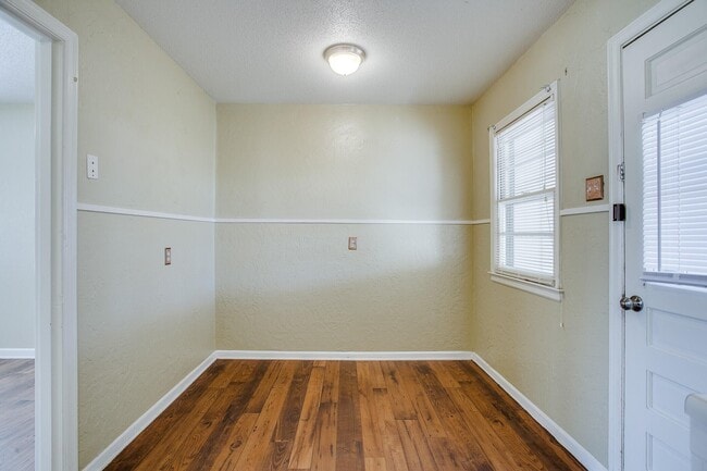 Building Photo - 3518 38th St