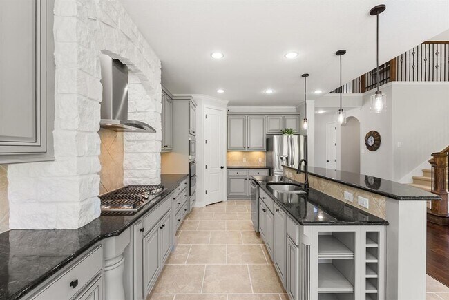 Building Photo - 106 Princes Ct