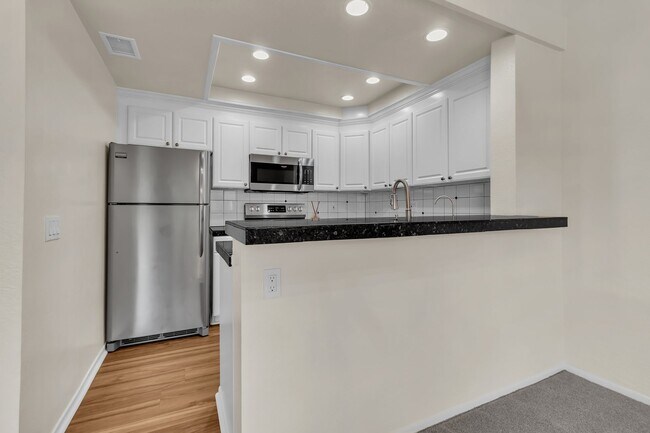 Building Photo - 26316 Los Viveros