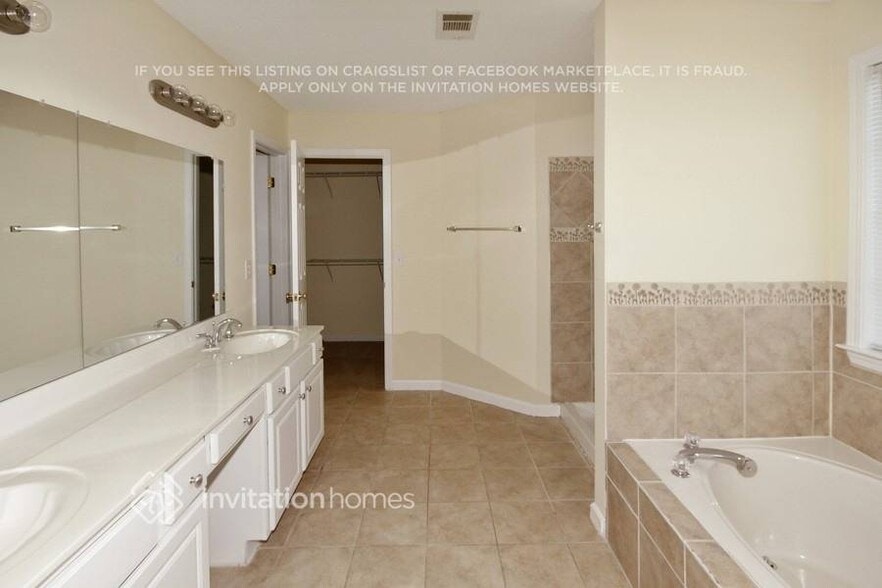 Building Photo - 3505 Donamire Way NW