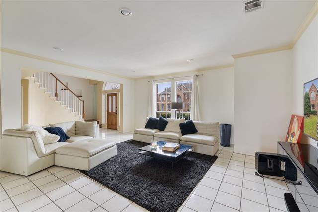 Building Photo - 2116 Houlton Ln