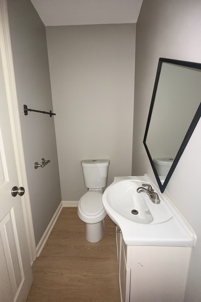 Building Photo - 630 77th St S