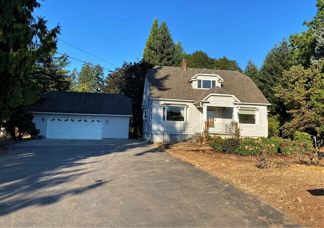 Building Photo - Step Back In Time with this Vintage Sherwood Farm House - Private Backyard.