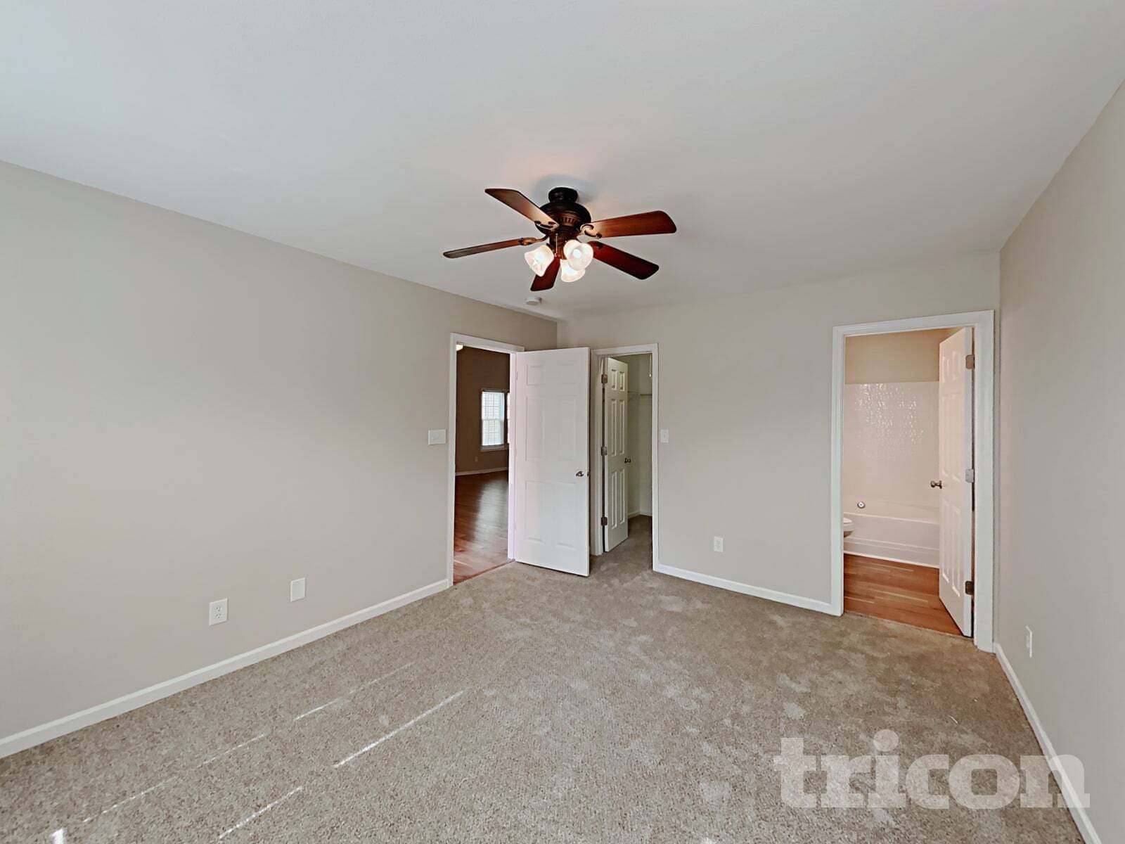 Building Photo - 2013 Kansas City Dr