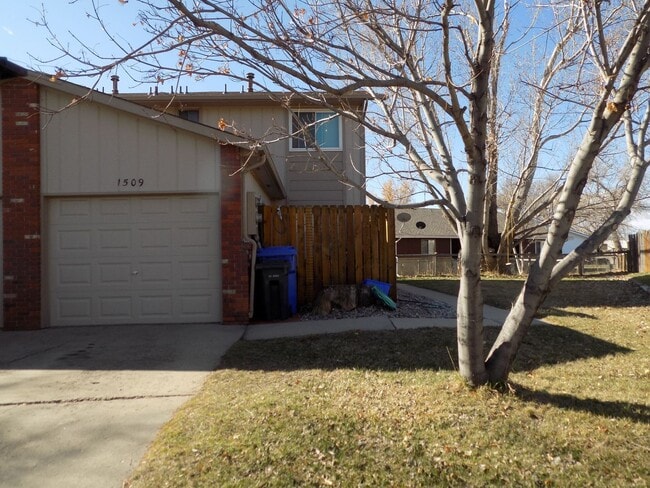 Building Photo - 1509 Kennedy Ave