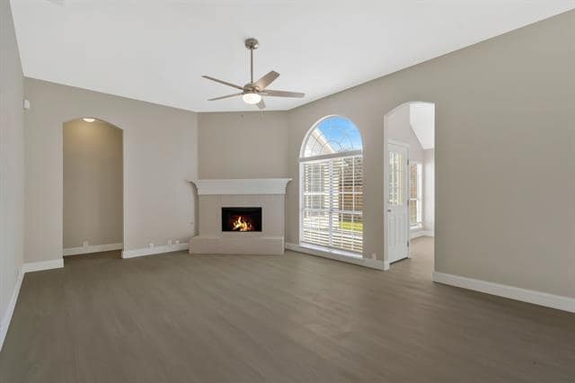 Building Photo - 10916 Reisling Dr